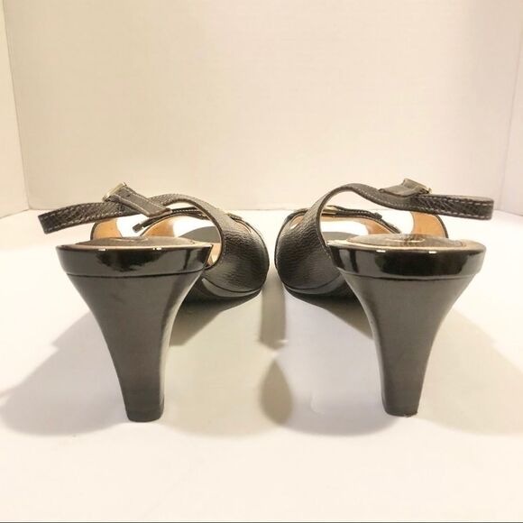 Like-New COLE HAAN Nike Air Women’s 10 Black Leather Pumps - Picture 4 of 8